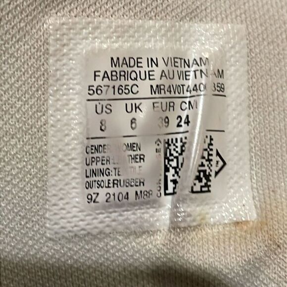 Converse White Chuck Taylor All Star Lugged Leather Sneaker Shoes Womens Size 8 - Picture 2 of 12